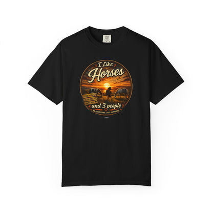 I Like Horses  and 3 People T-shirt