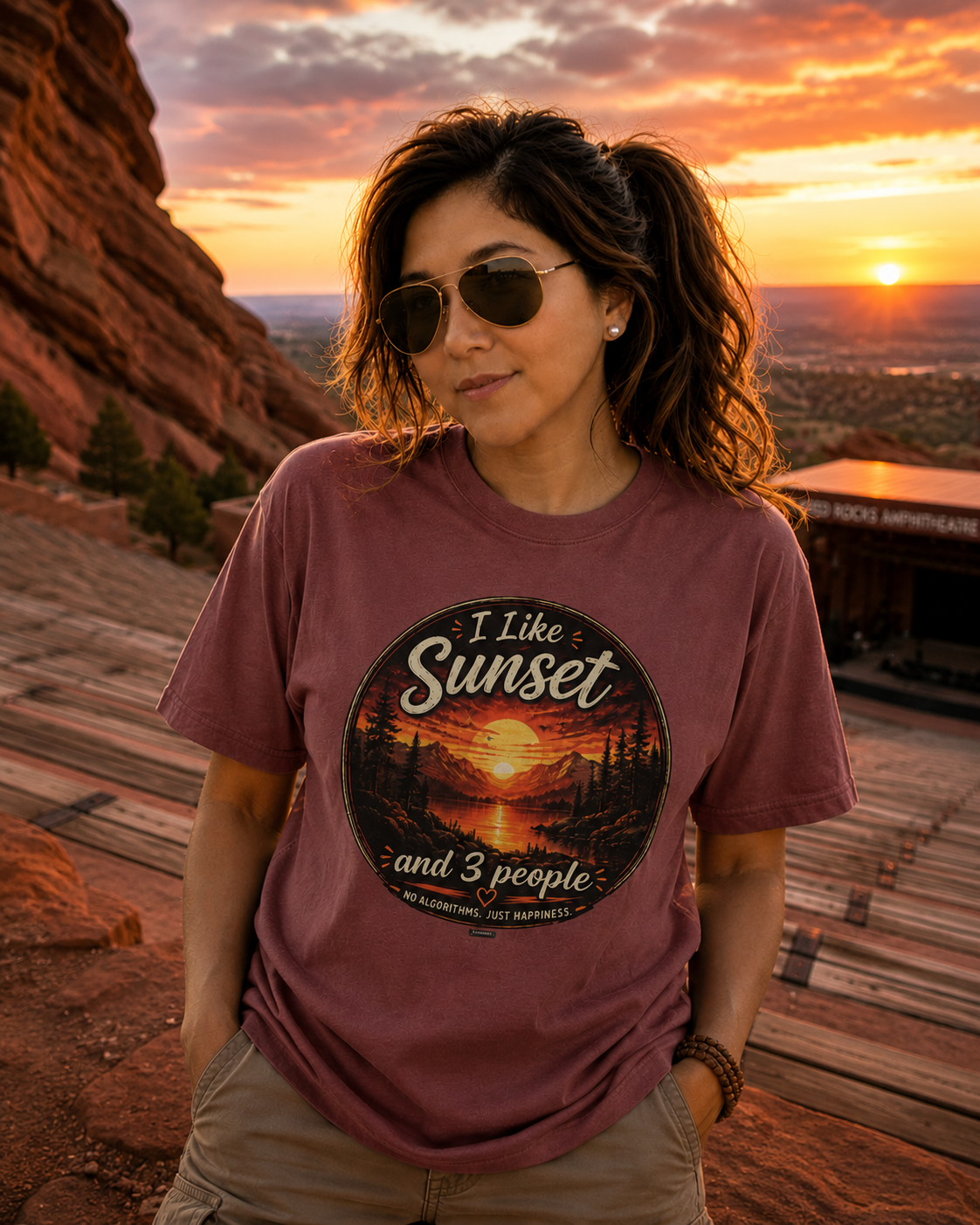 I Like Sunset  and 3 People T-shirt
