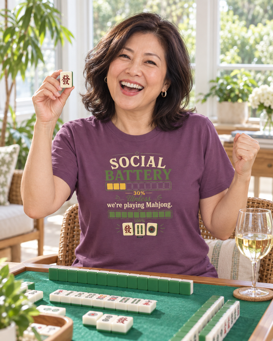MAHJONG: Social Battery 30% T-Shirt