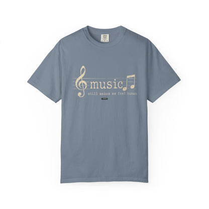 Music: Still make me feel Human Gold Treble Clef  T-Shirt