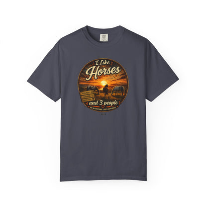 I Like Horses  and 3 People T-shirt