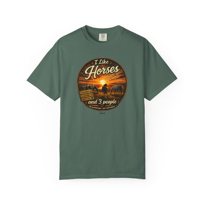 I Like Horses  and 3 People T-shirt